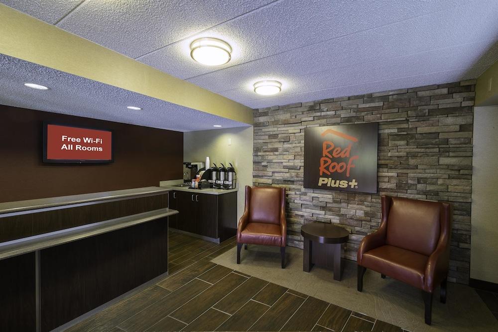 Red Roof Inn Plus+ Philadelphia Airport Есингтън Екстериор снимка