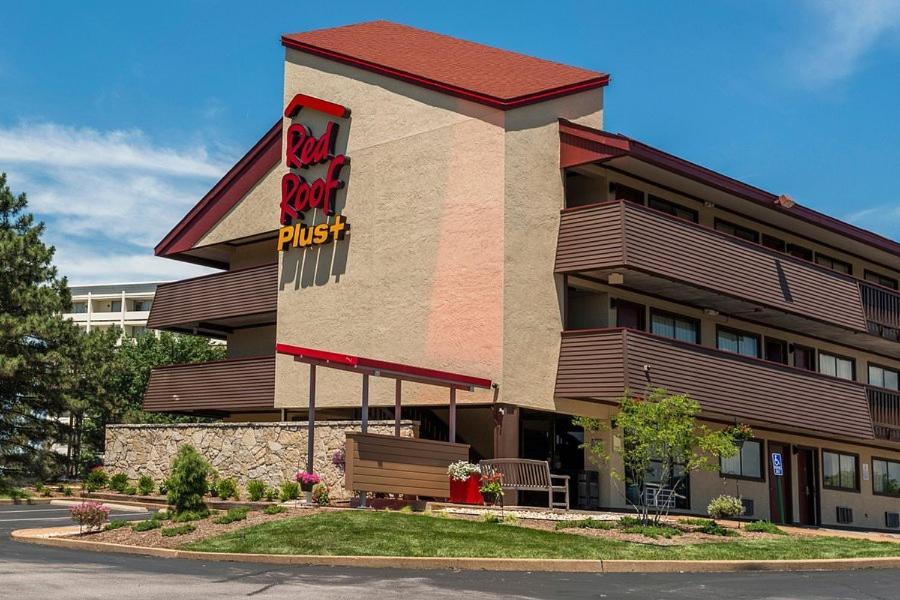 Red Roof Inn Plus+ Philadelphia Airport Есингтън Екстериор снимка
