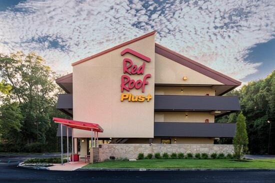 Red Roof Inn Plus+ Philadelphia Airport Есингтън Екстериор снимка
