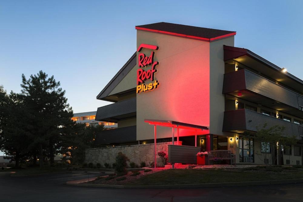 Red Roof Inn Plus+ Philadelphia Airport Есингтън Екстериор снимка